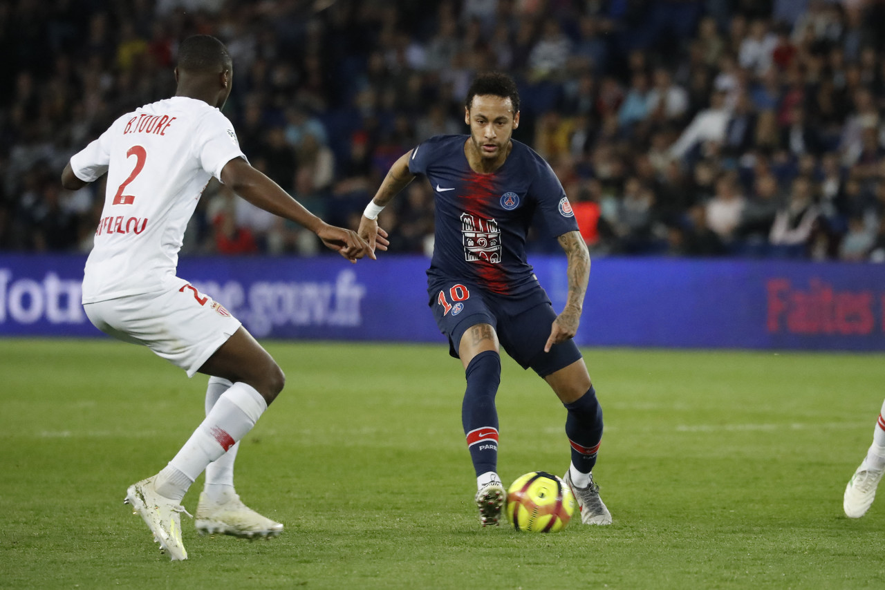 原神必胜客新活动开启，璃月装潢惊艳，门店惊喜活动怎么玩？