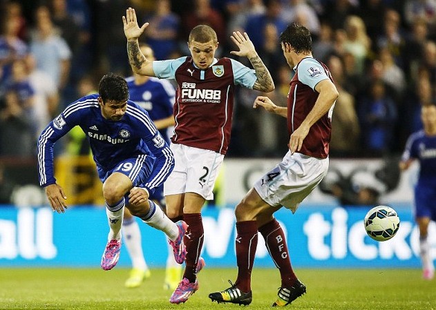 LPL常规赛奖项评选开启！官方解说晒出投票，TS一阵没悬念了？